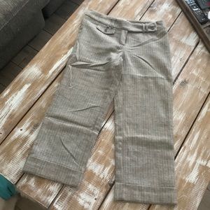 Dress up grey capris